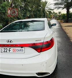 هيونداي أزيرا